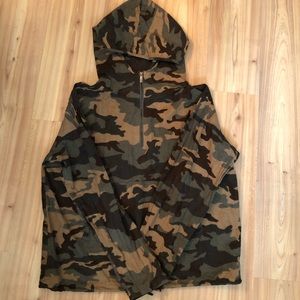 Camo half zip up hoodie